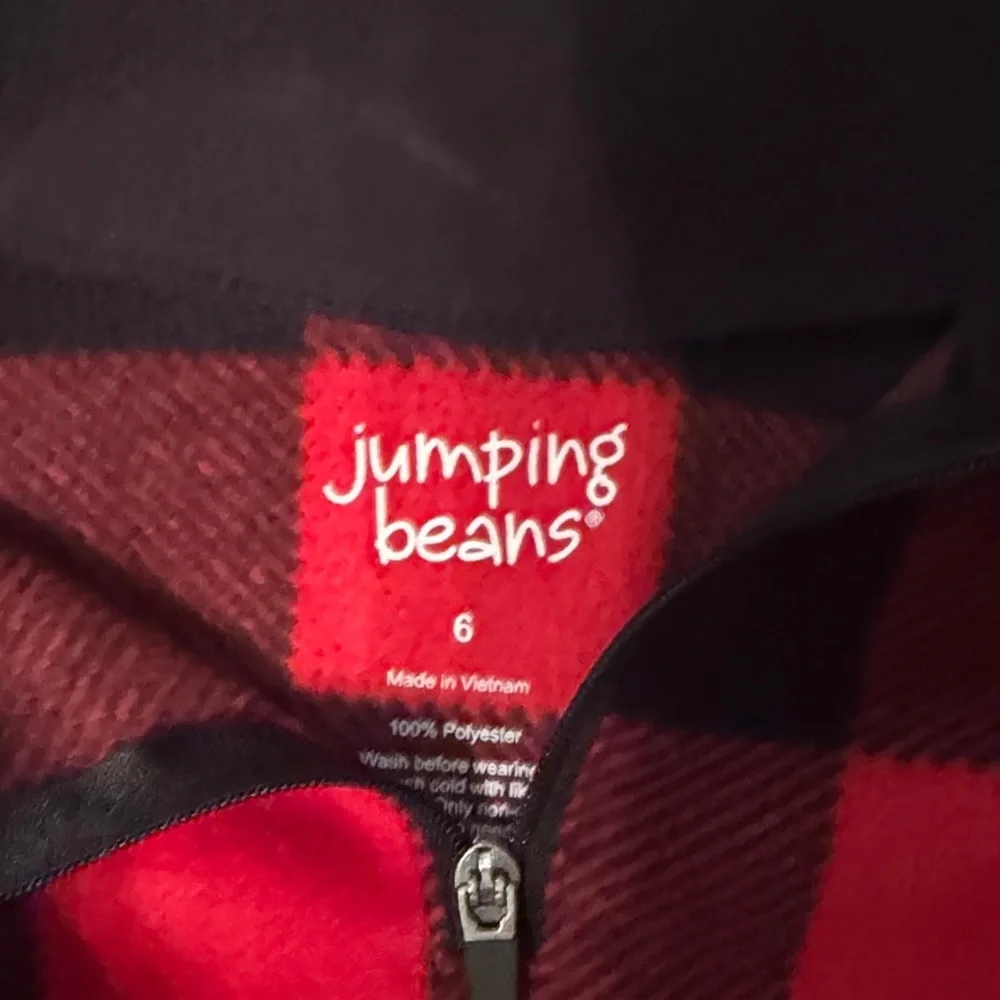 Boys' Red & Black Buffalo Plaid Half-Zip Fleece Pullover Shirt size 6 - Picture 2 of 5